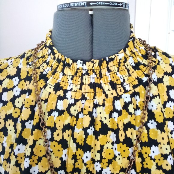 Cato Pullover Blouse w/ Elasticize Neckline - Picture 6 of 10